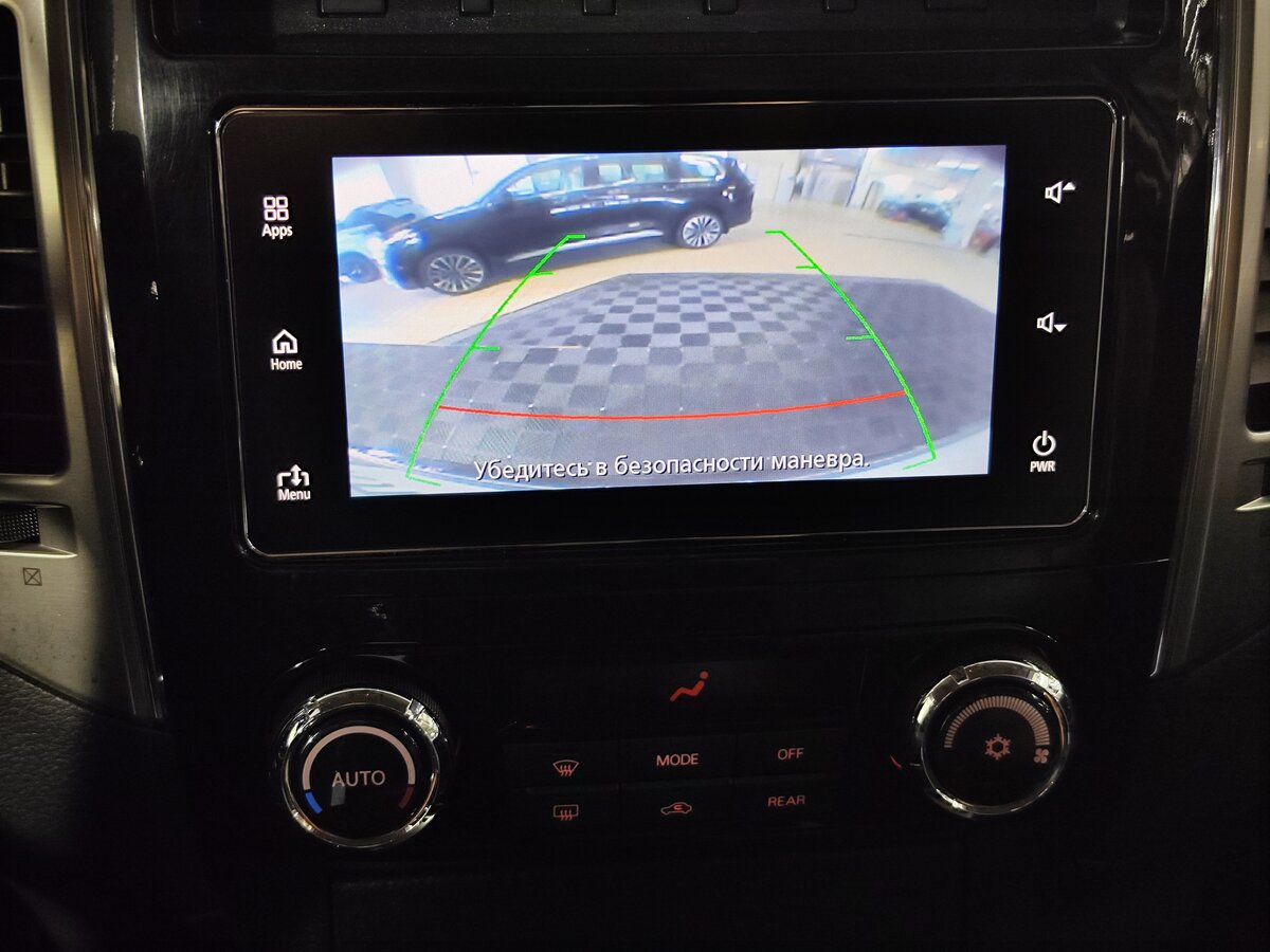 Mitsubishi Pajero, 2015