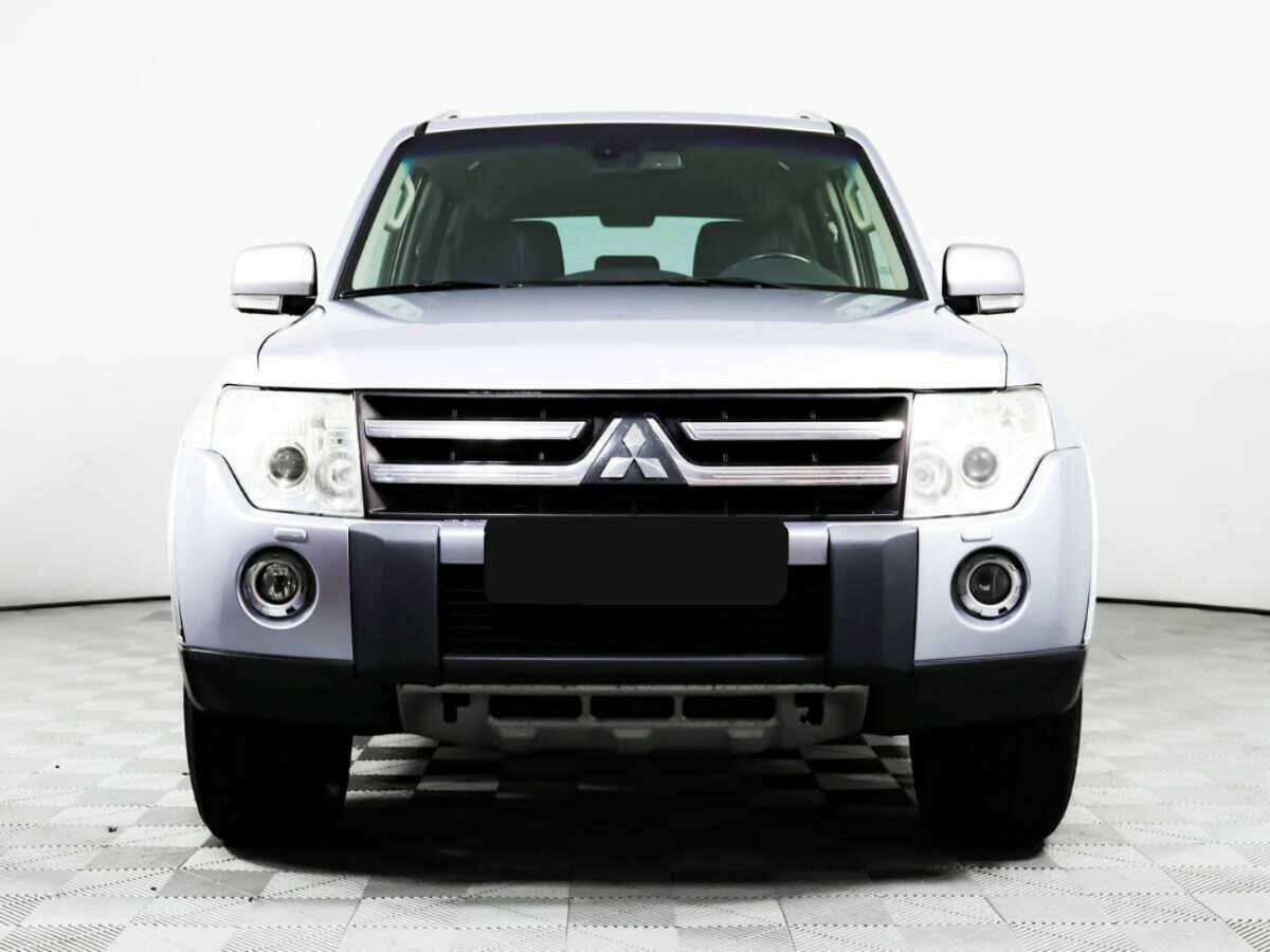 Mitsubishi Pajero, 2011