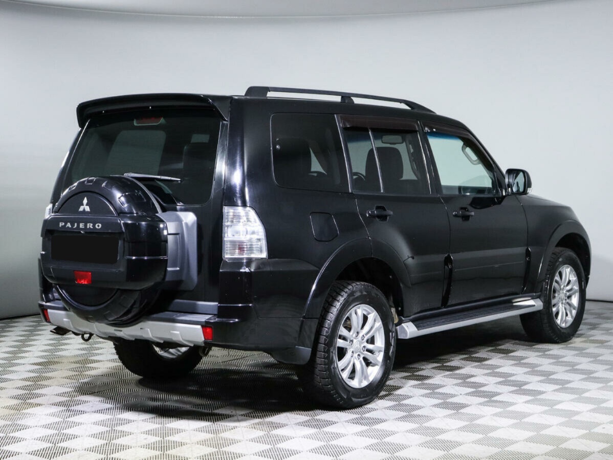 Mitsubishi Pajero, 2012