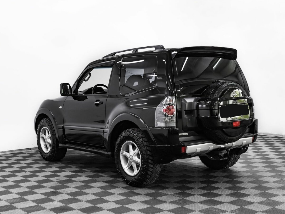 Mitsubishi Pajero, 2003