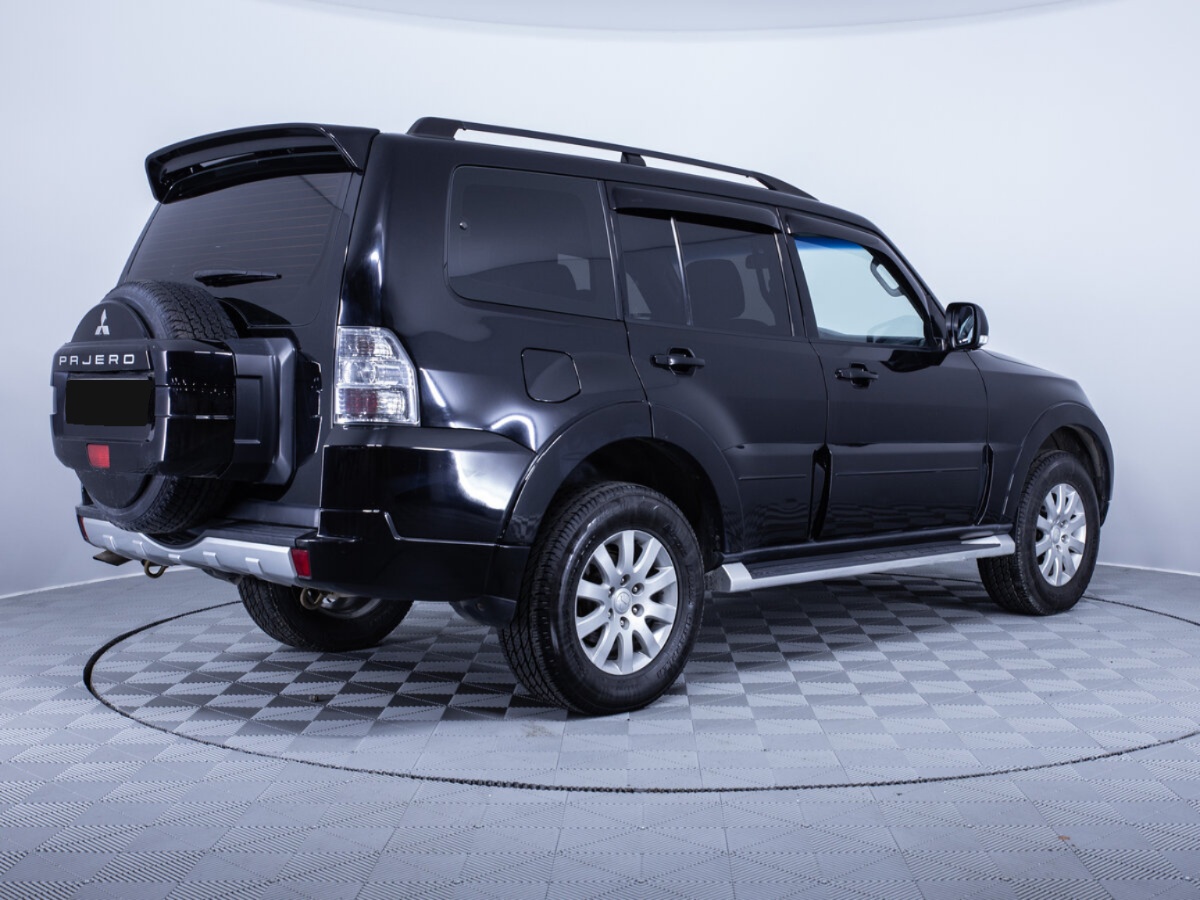 Mitsubishi Pajero, 2012