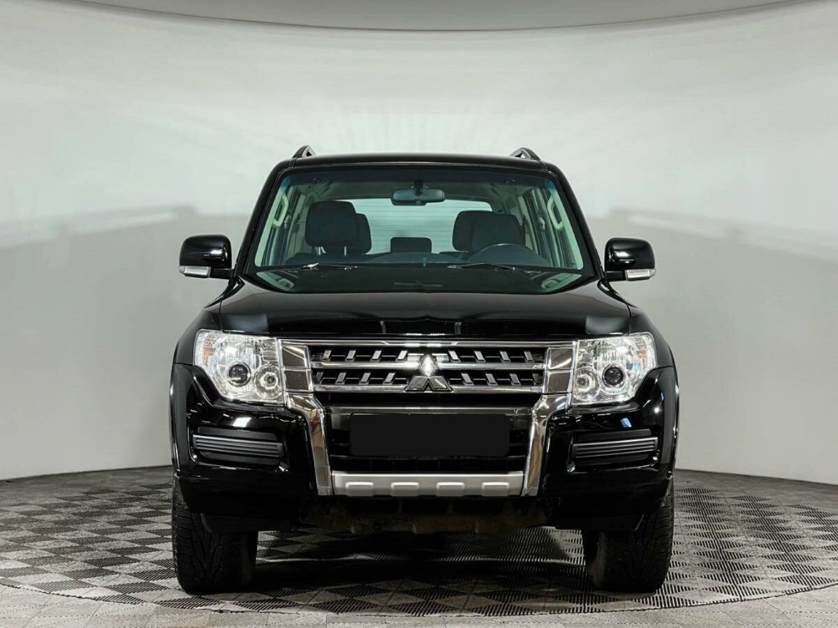 Mitsubishi Pajero, 2015