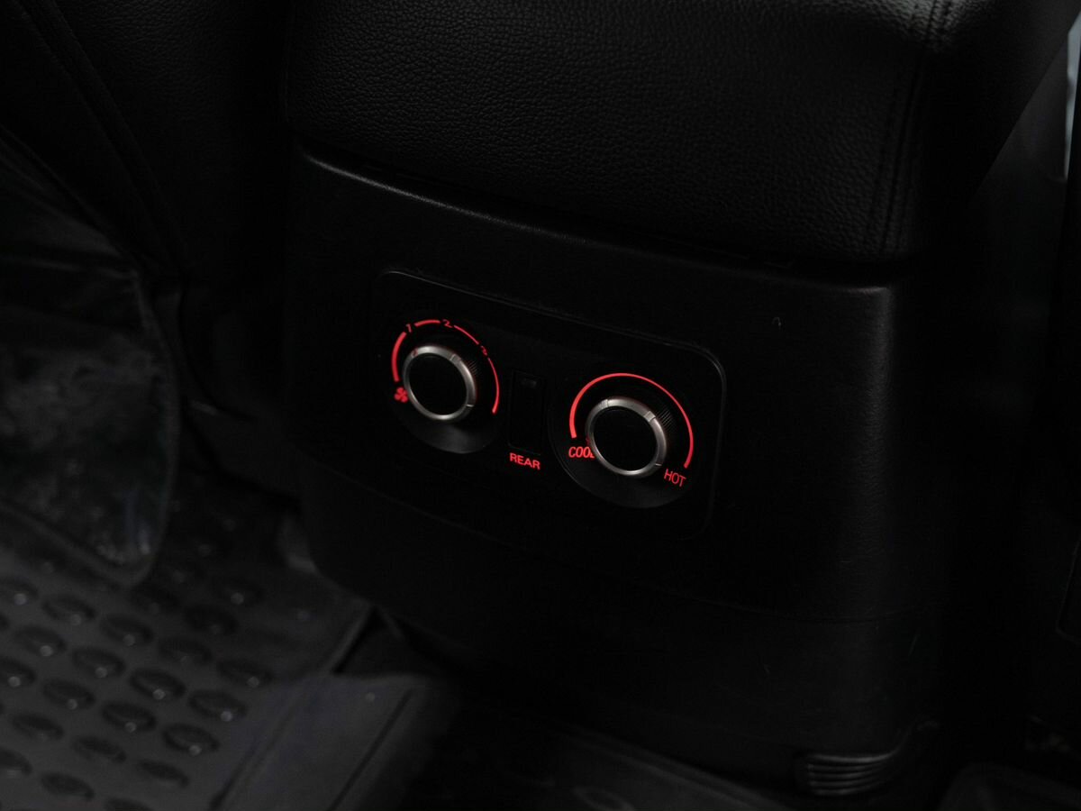 Mitsubishi Pajero, 2011