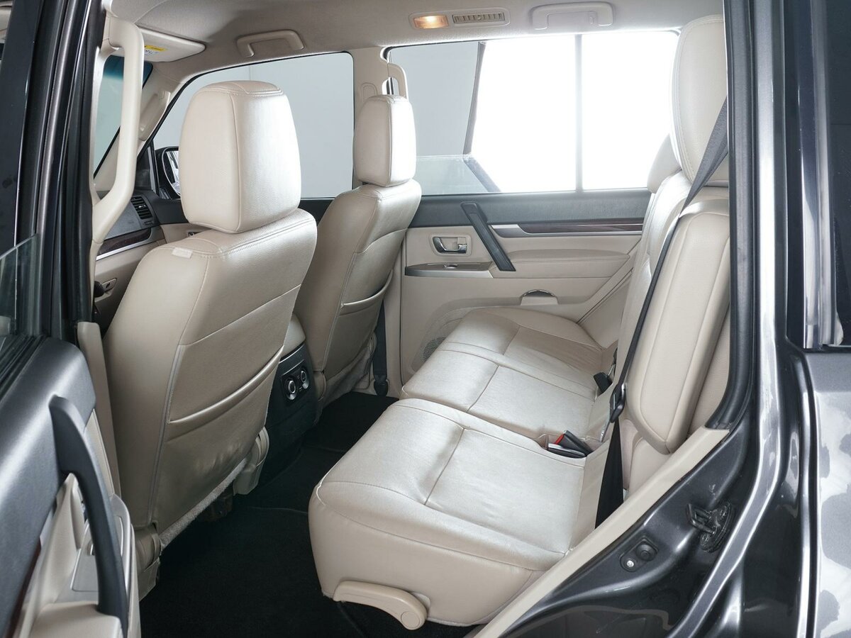 Mitsubishi Pajero, 2017