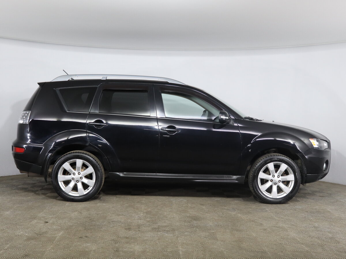 Mitsubishi Outlander, 2010