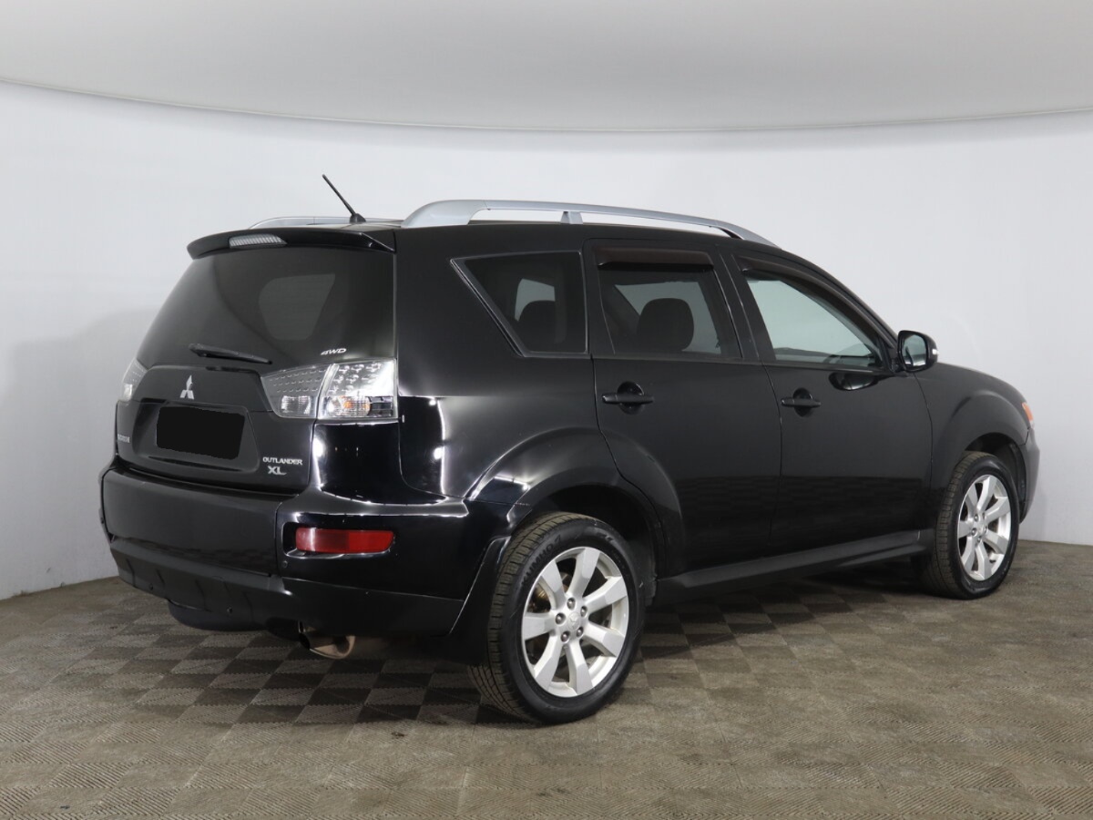 Mitsubishi Outlander, 2010