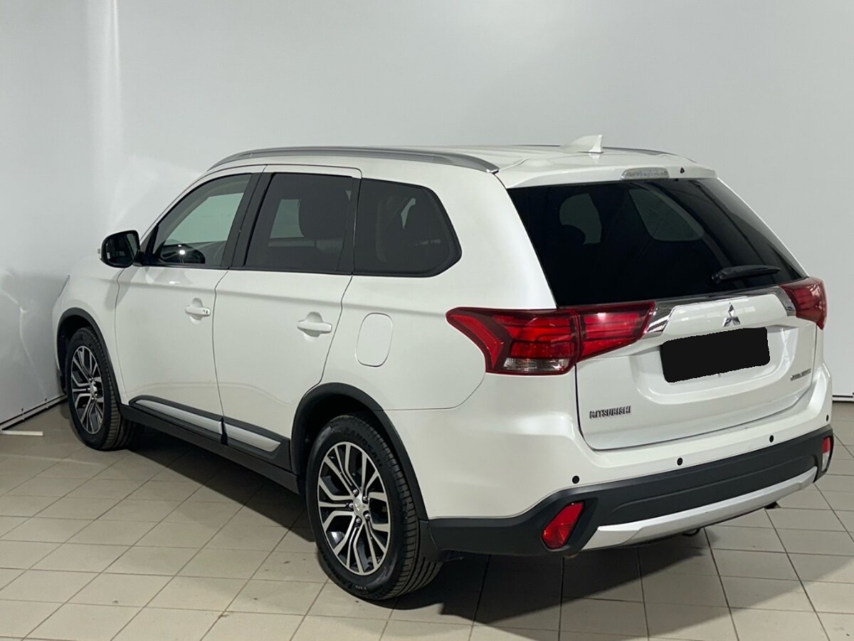 Mitsubishi Outlander, 2018