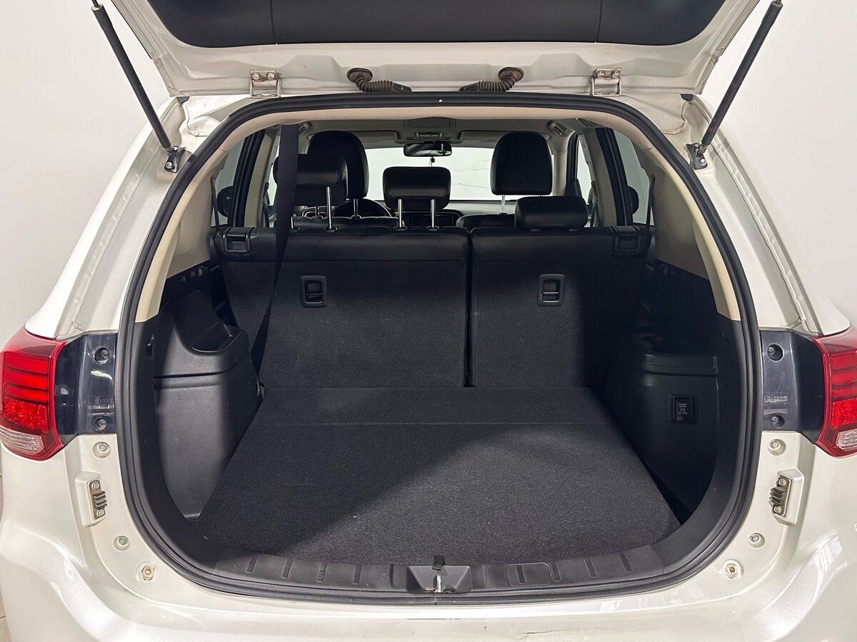 Mitsubishi Outlander, 2018