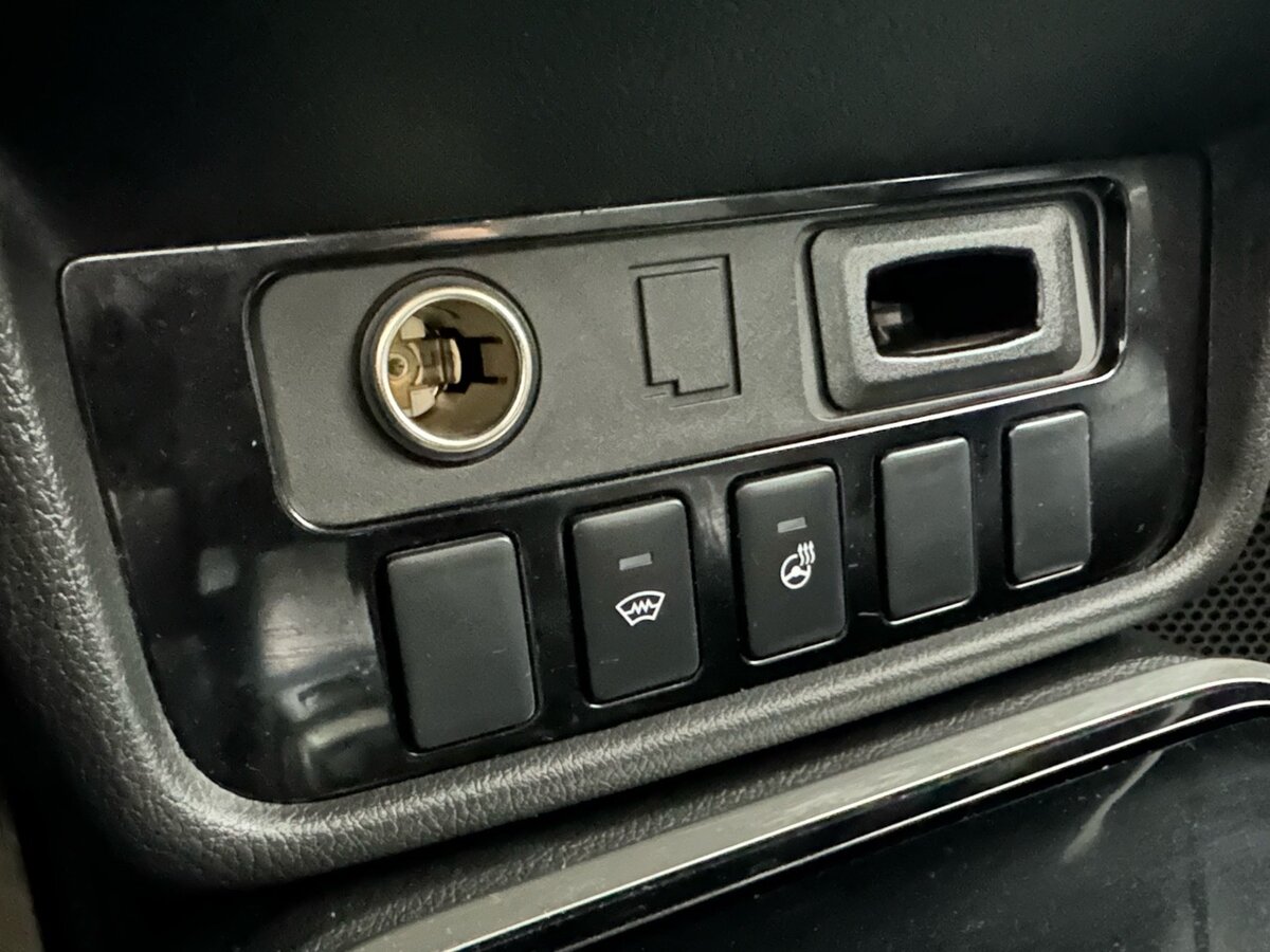 Mitsubishi Outlander, 2018