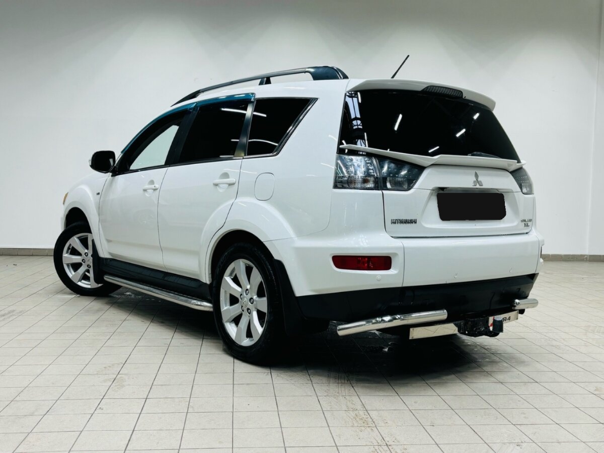 Mitsubishi Outlander, 2012