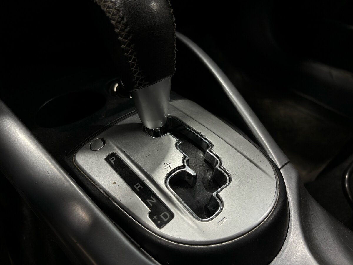 Mitsubishi Outlander, 2012