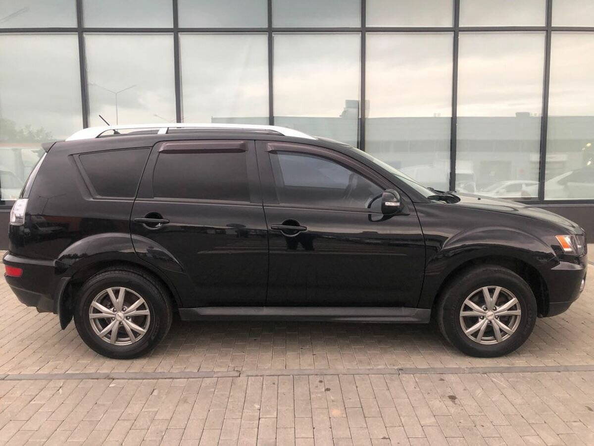 Mitsubishi Outlander, 2010