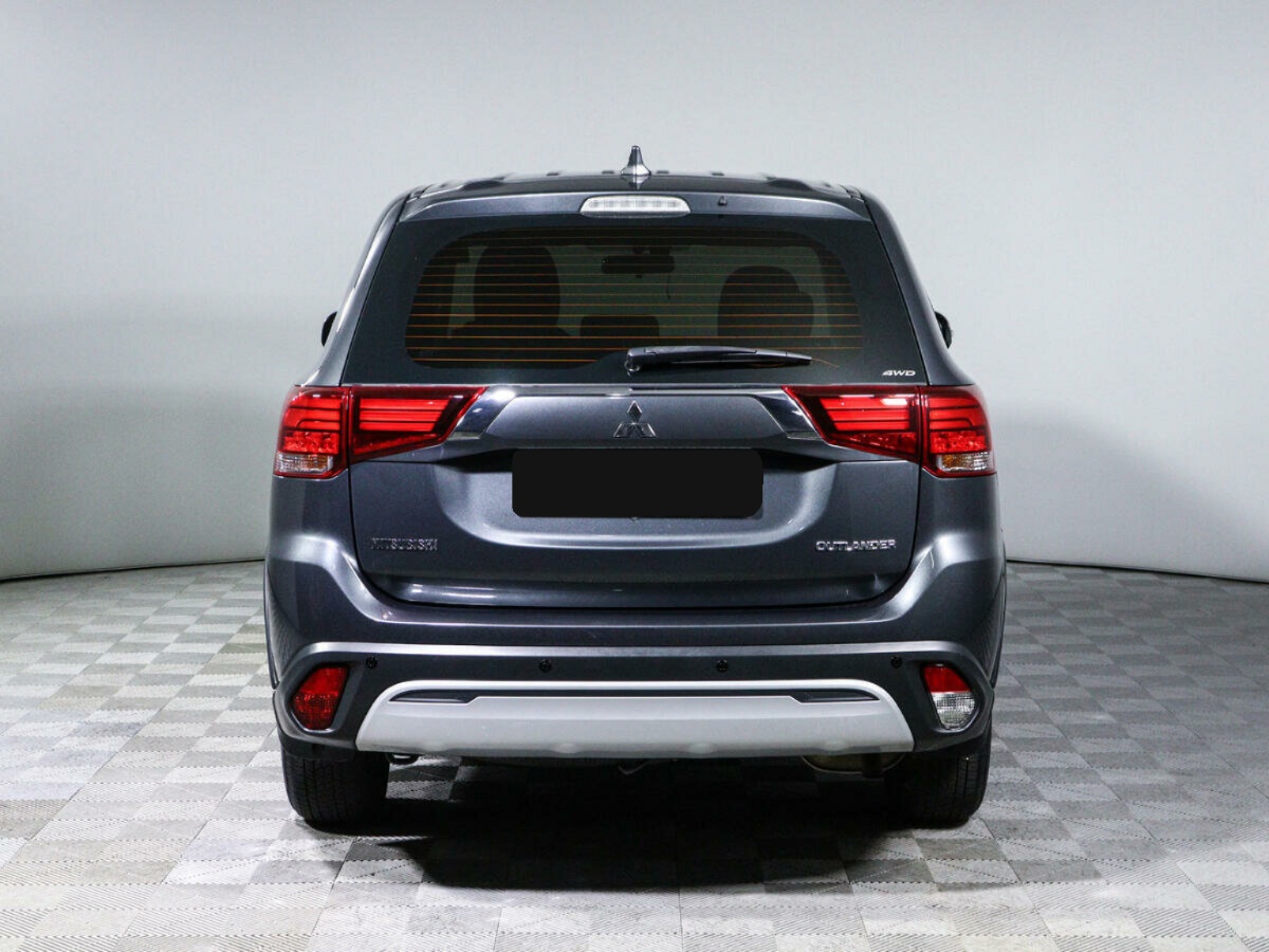 Mitsubishi Outlander, 2018