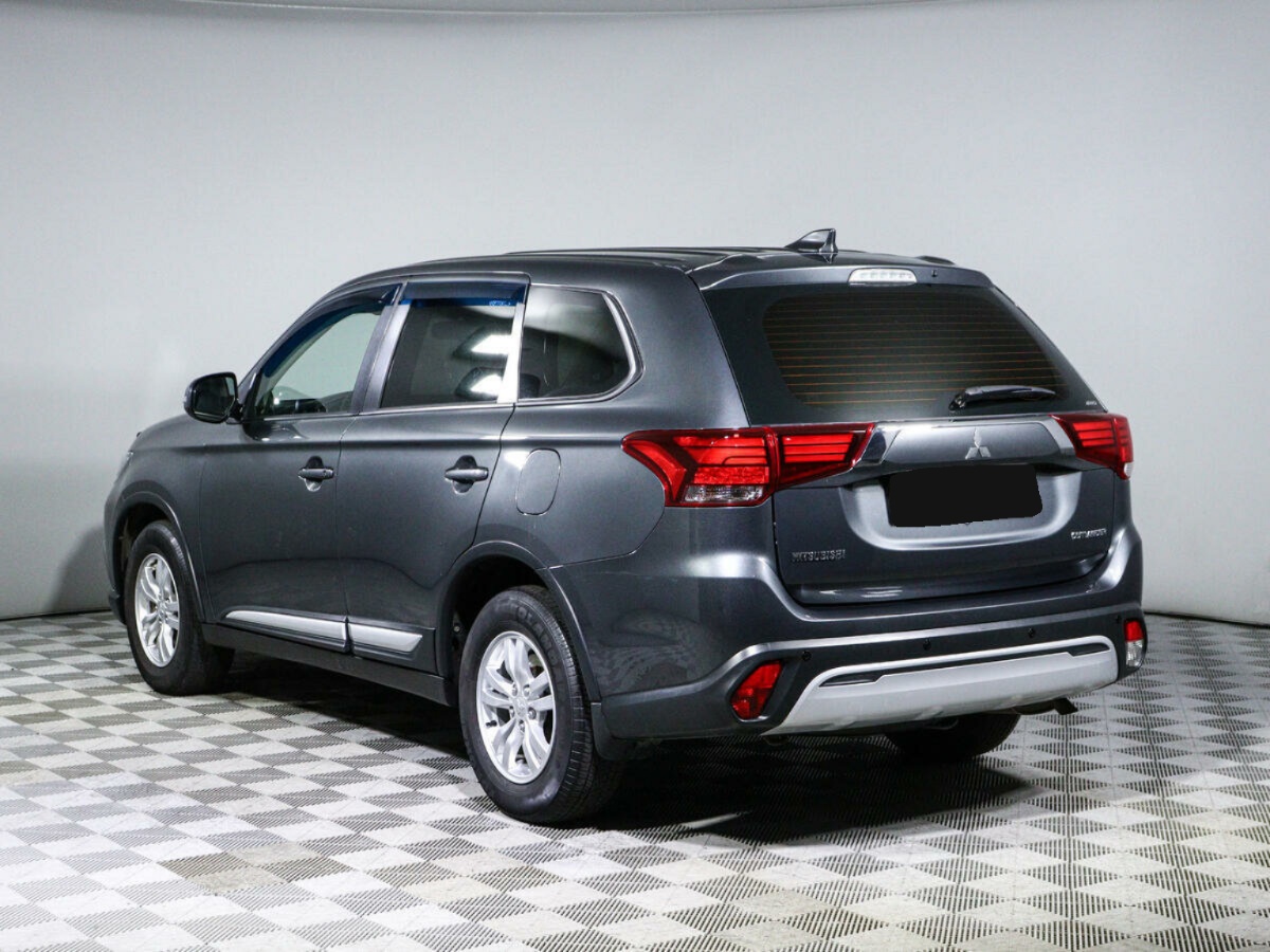 Mitsubishi Outlander, 2018
