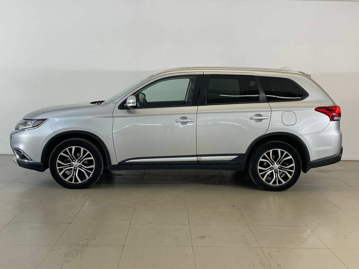 Mitsubishi Outlander, 2018