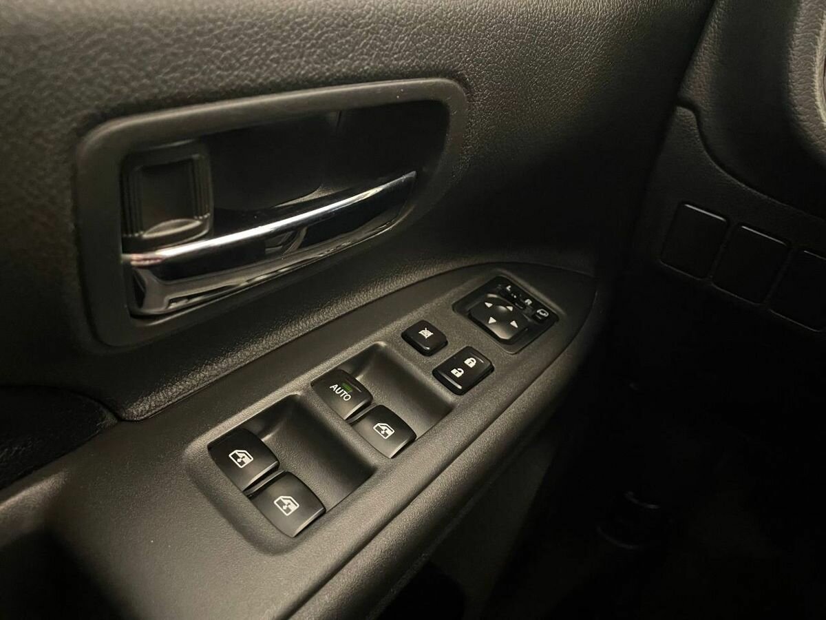 Mitsubishi Outlander, 2018