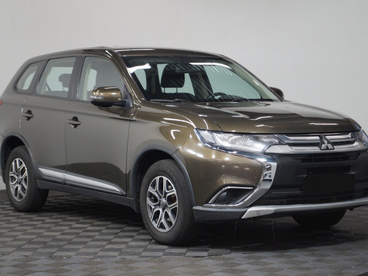 Mitsubishi Outlander, 2018