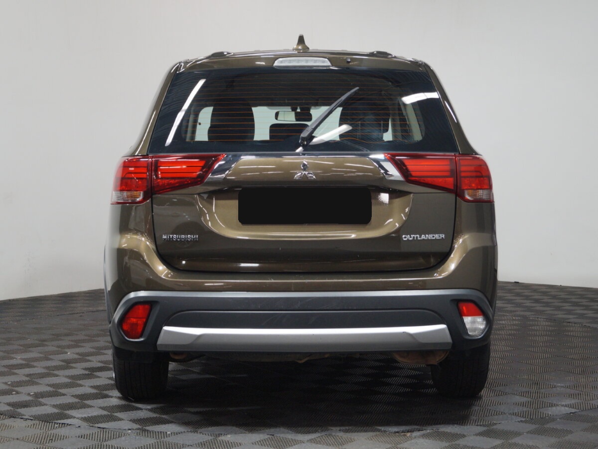 Mitsubishi Outlander, 2018