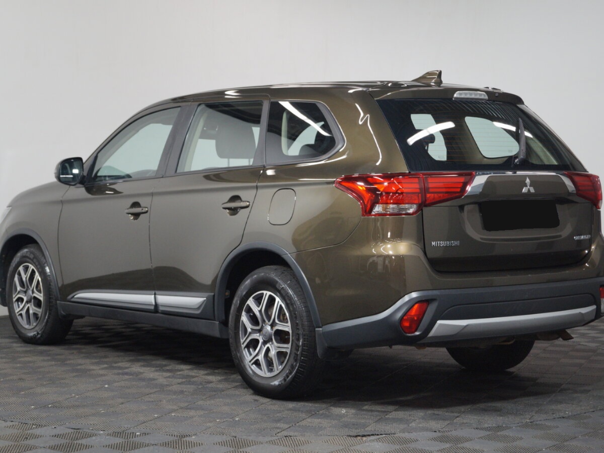 Mitsubishi Outlander, 2018