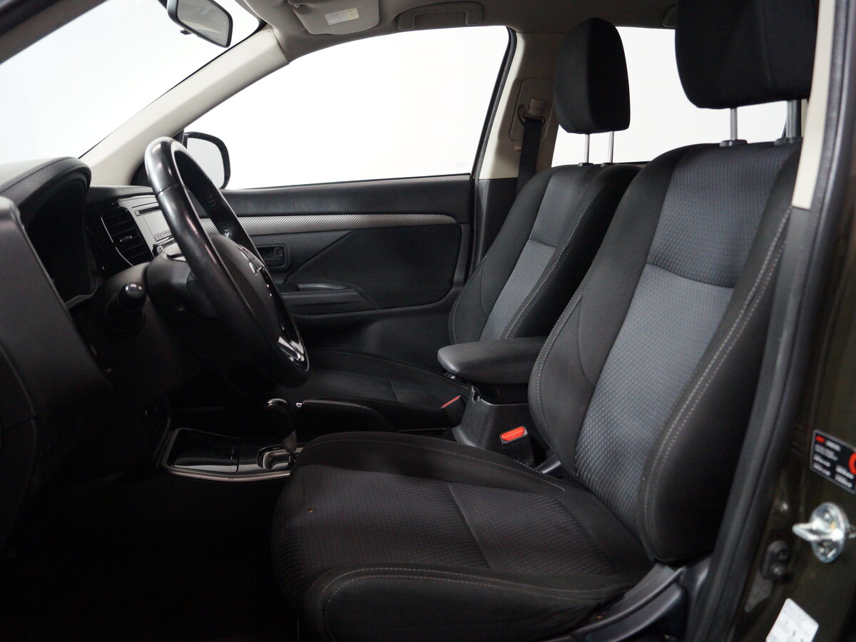 Mitsubishi Outlander, 2018