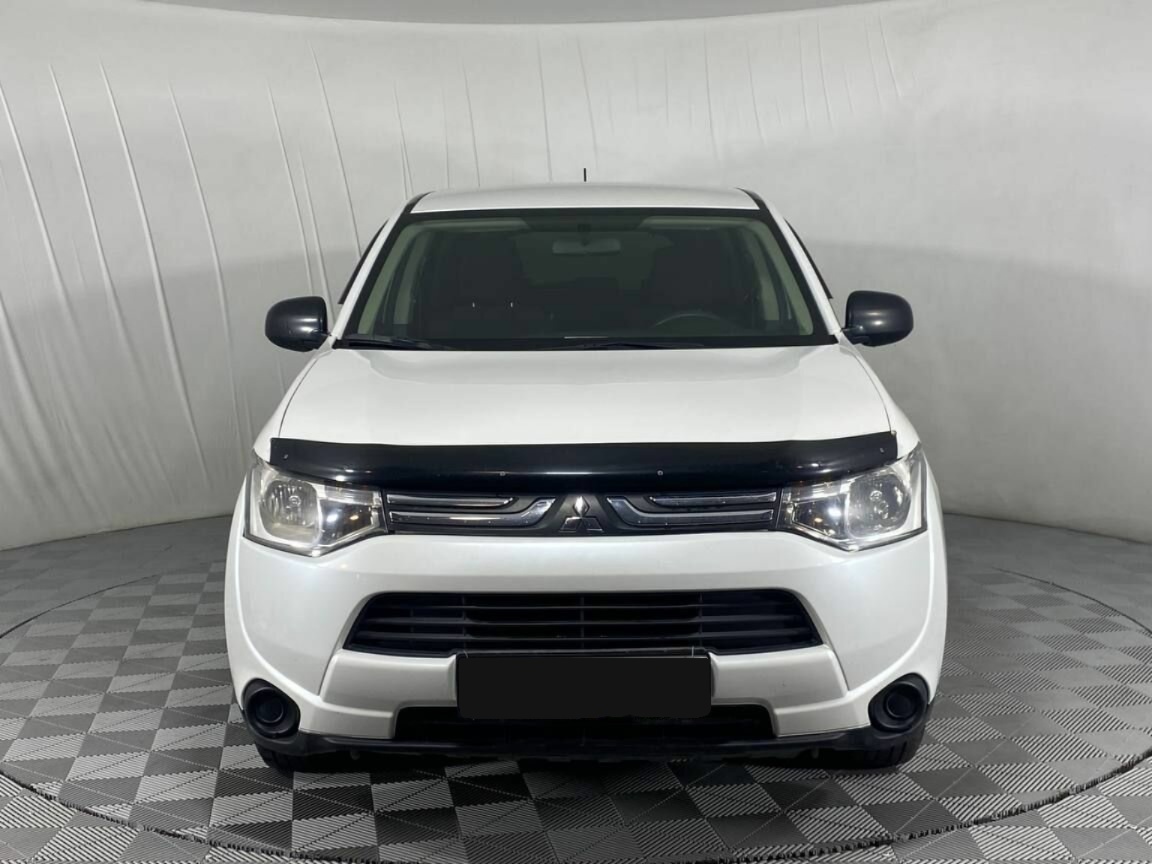 Mitsubishi Outlander, 2012