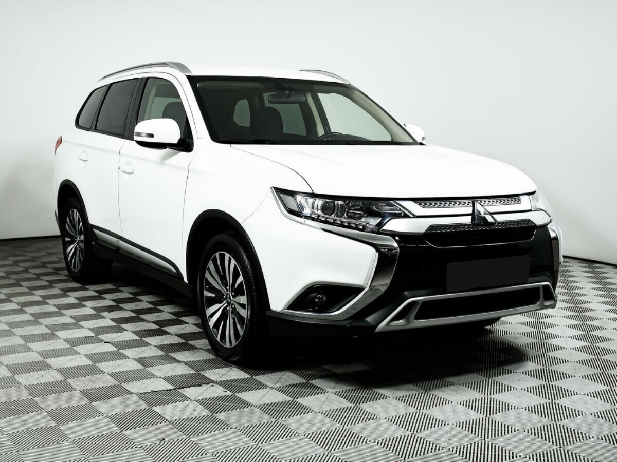 Mitsubishi Outlander, 2019