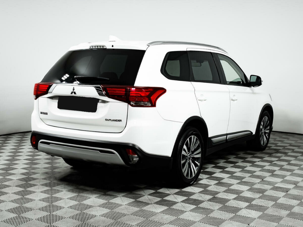 Mitsubishi Outlander, 2019