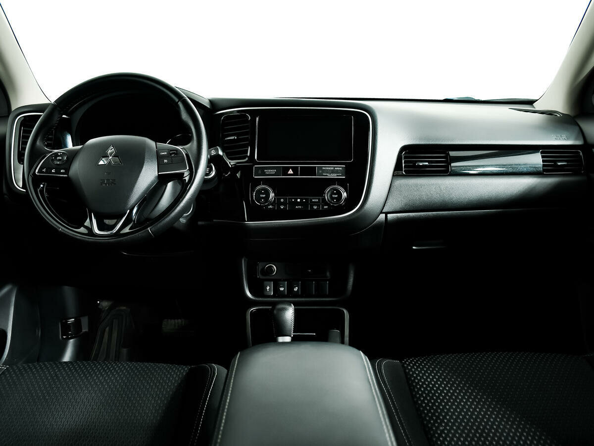 Mitsubishi Outlander, 2019