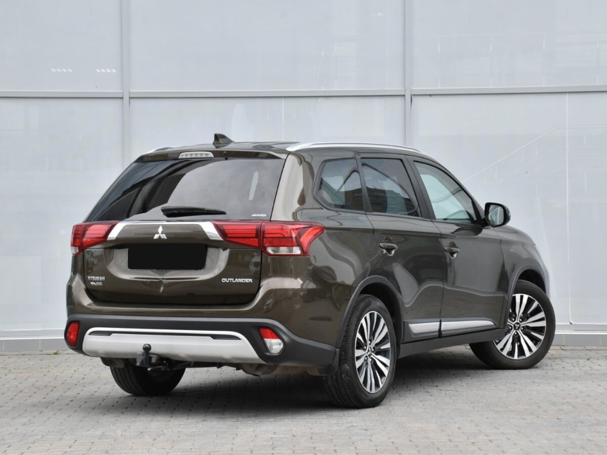 Mitsubishi Outlander, 2019