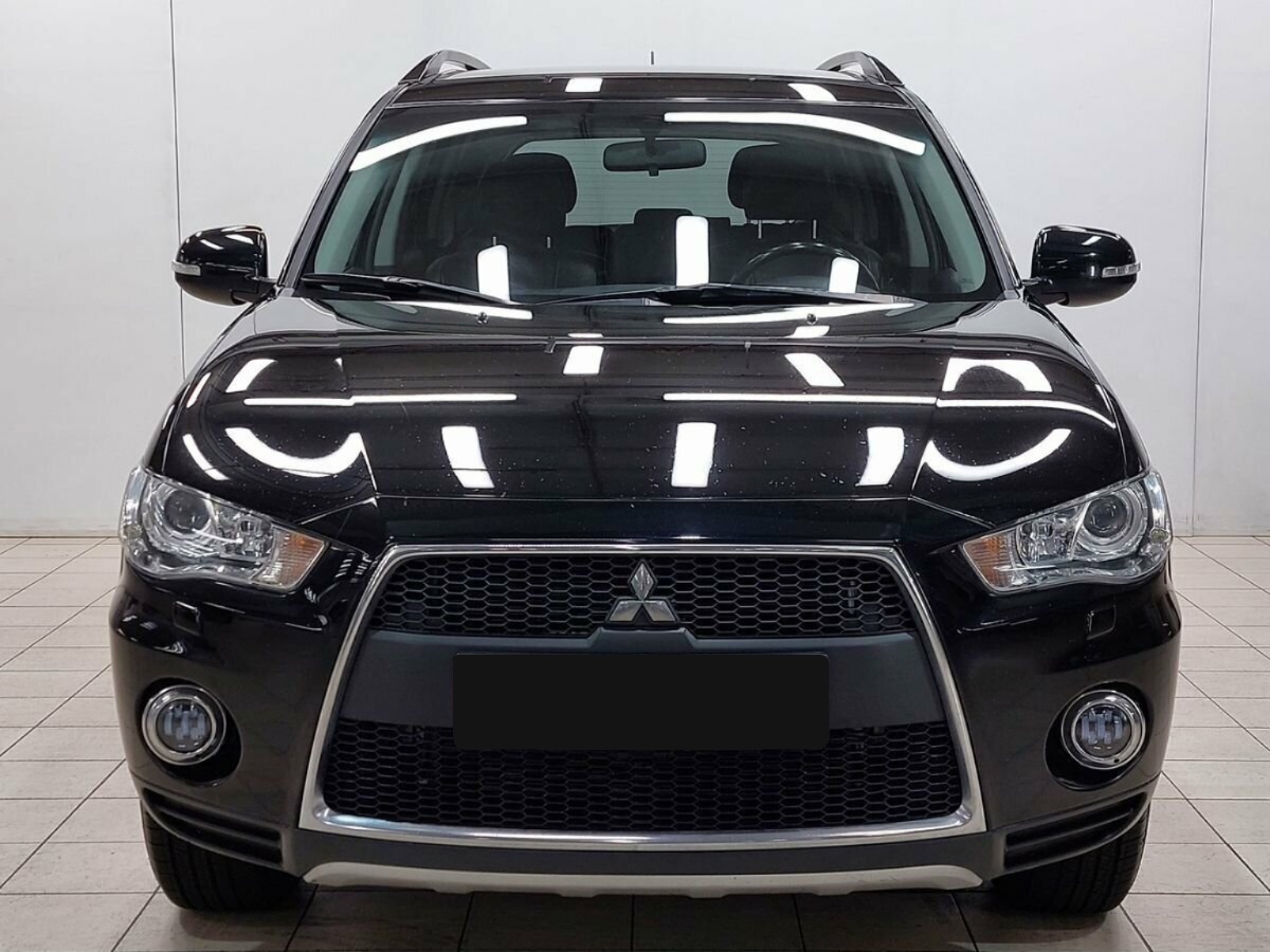 Mitsubishi Outlander, 2011