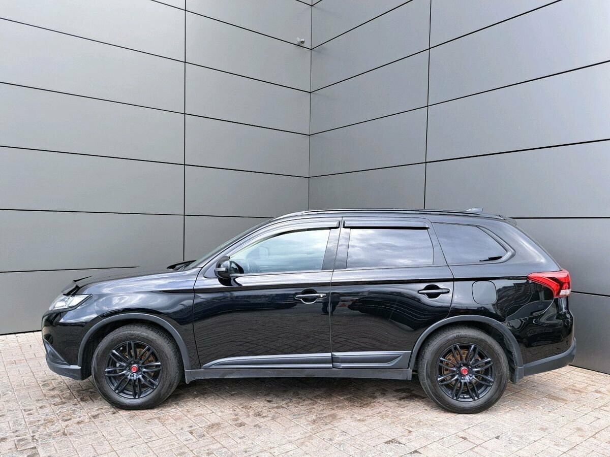 Mitsubishi Outlander, 2017