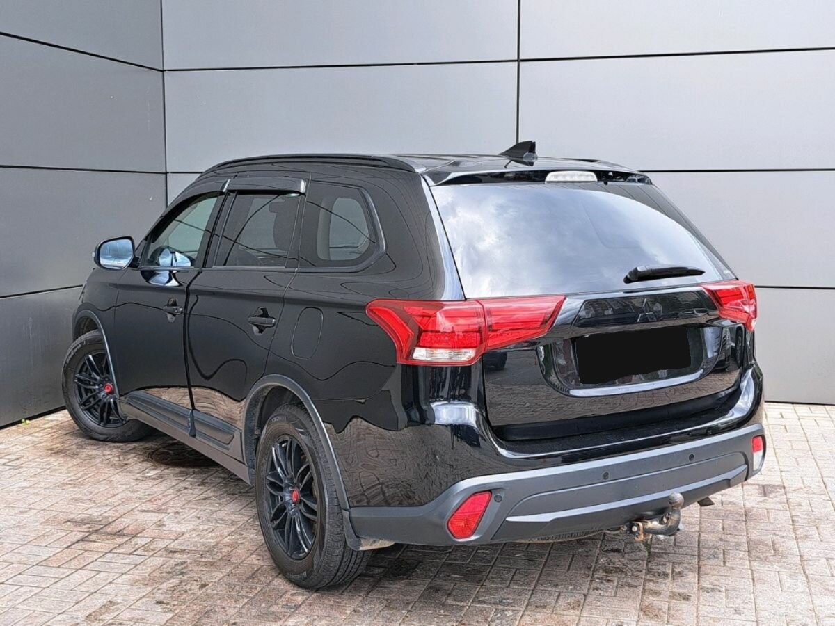 Mitsubishi Outlander, 2017