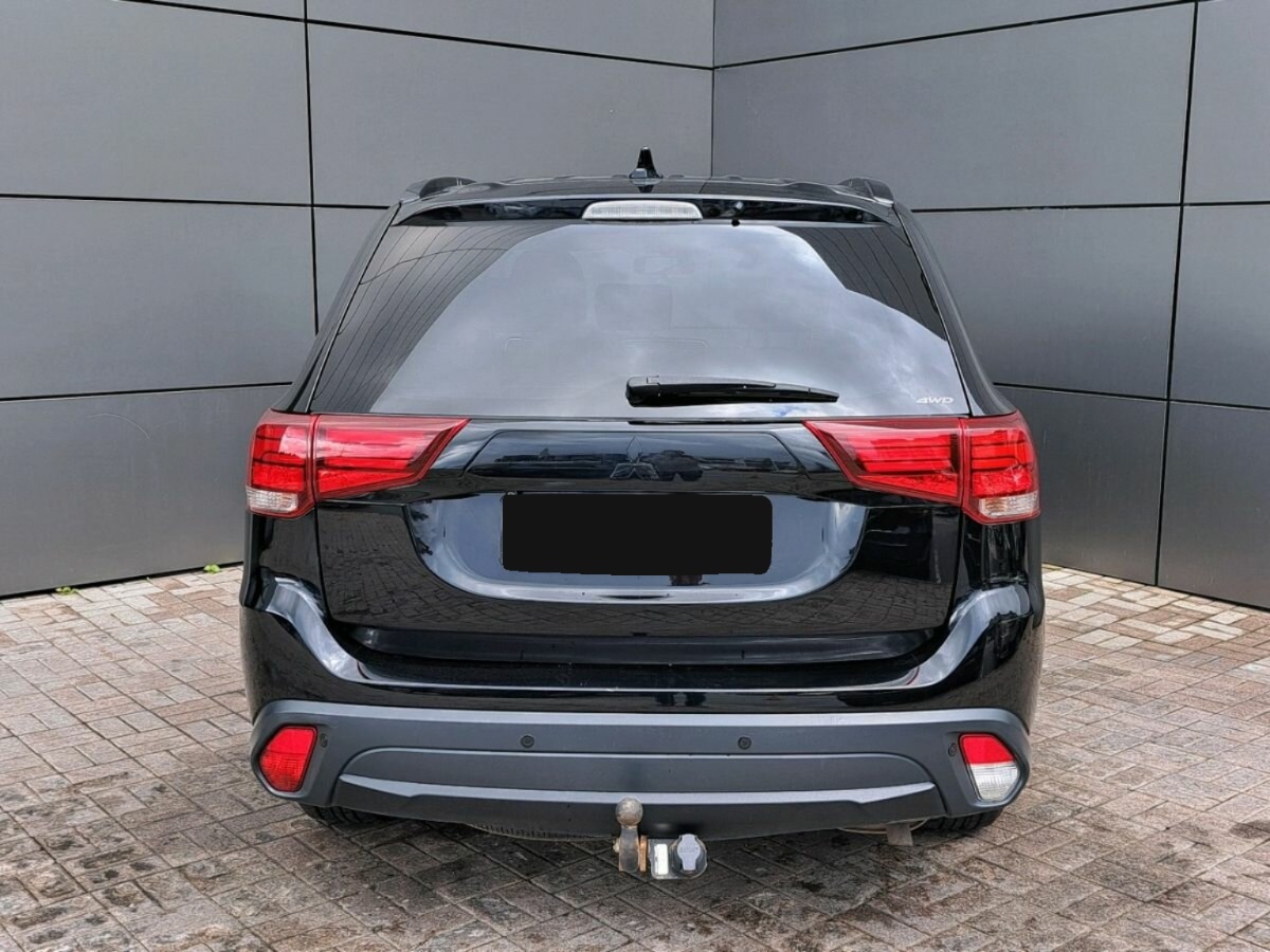 Mitsubishi Outlander, 2017