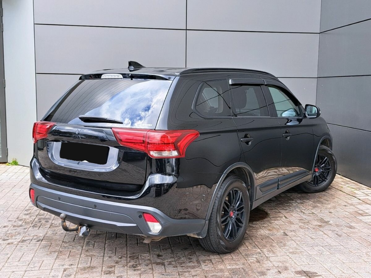 Mitsubishi Outlander, 2017