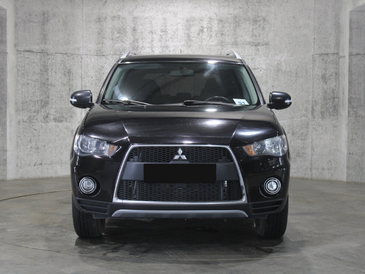 Mitsubishi Outlander, 2010