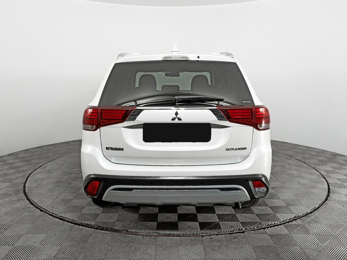 Mitsubishi Outlander, 2019