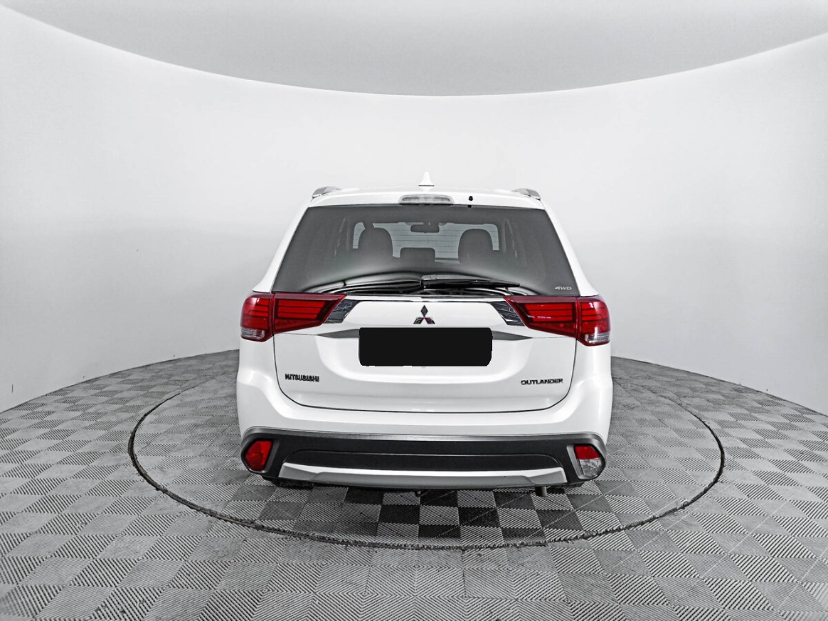 Mitsubishi Outlander, 2017
