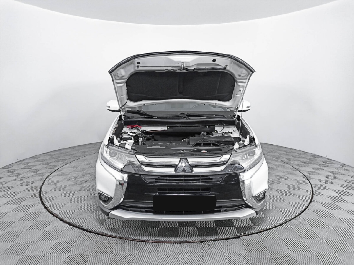 Mitsubishi Outlander, 2017