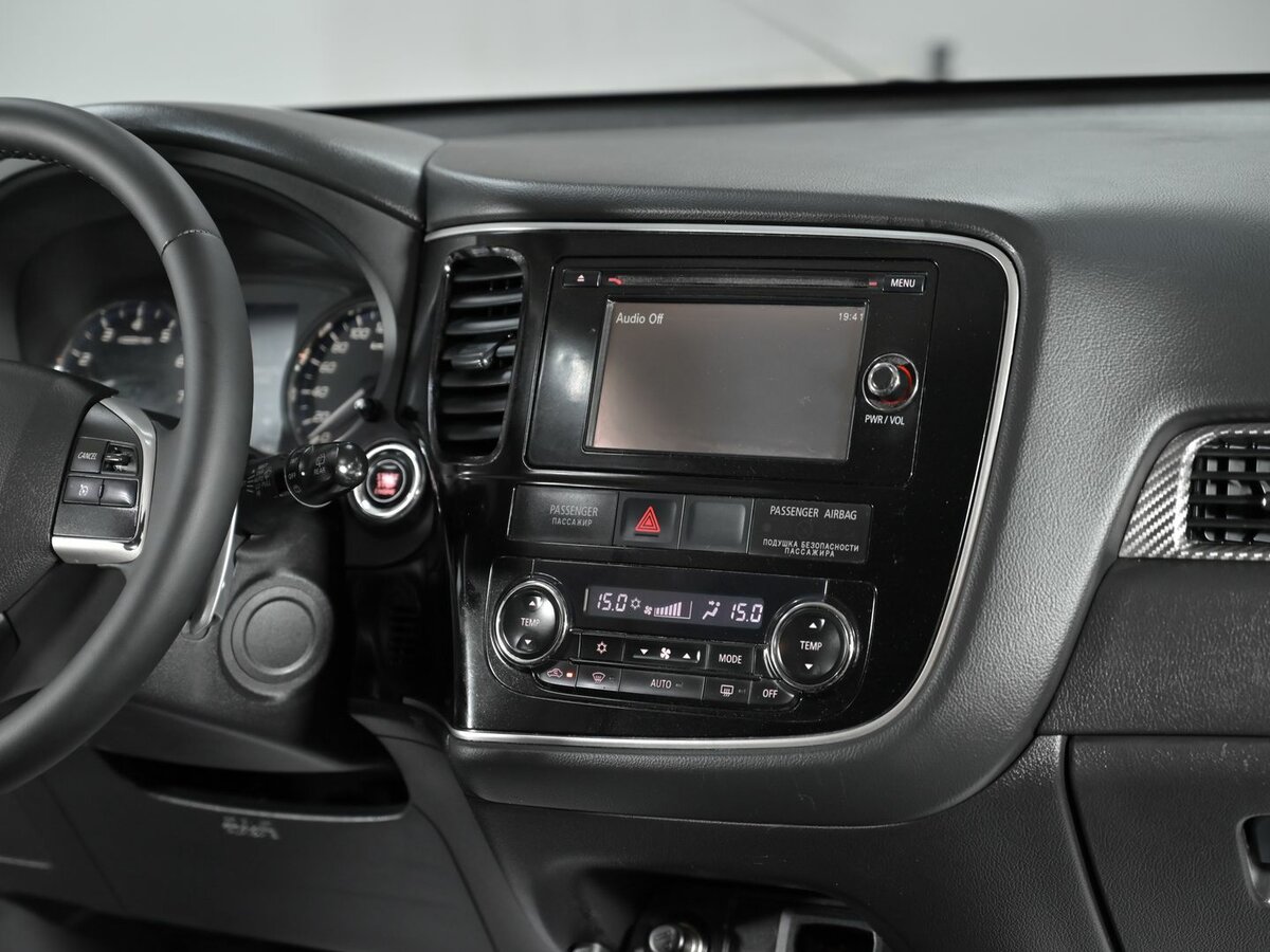 Mitsubishi Outlander, 2013