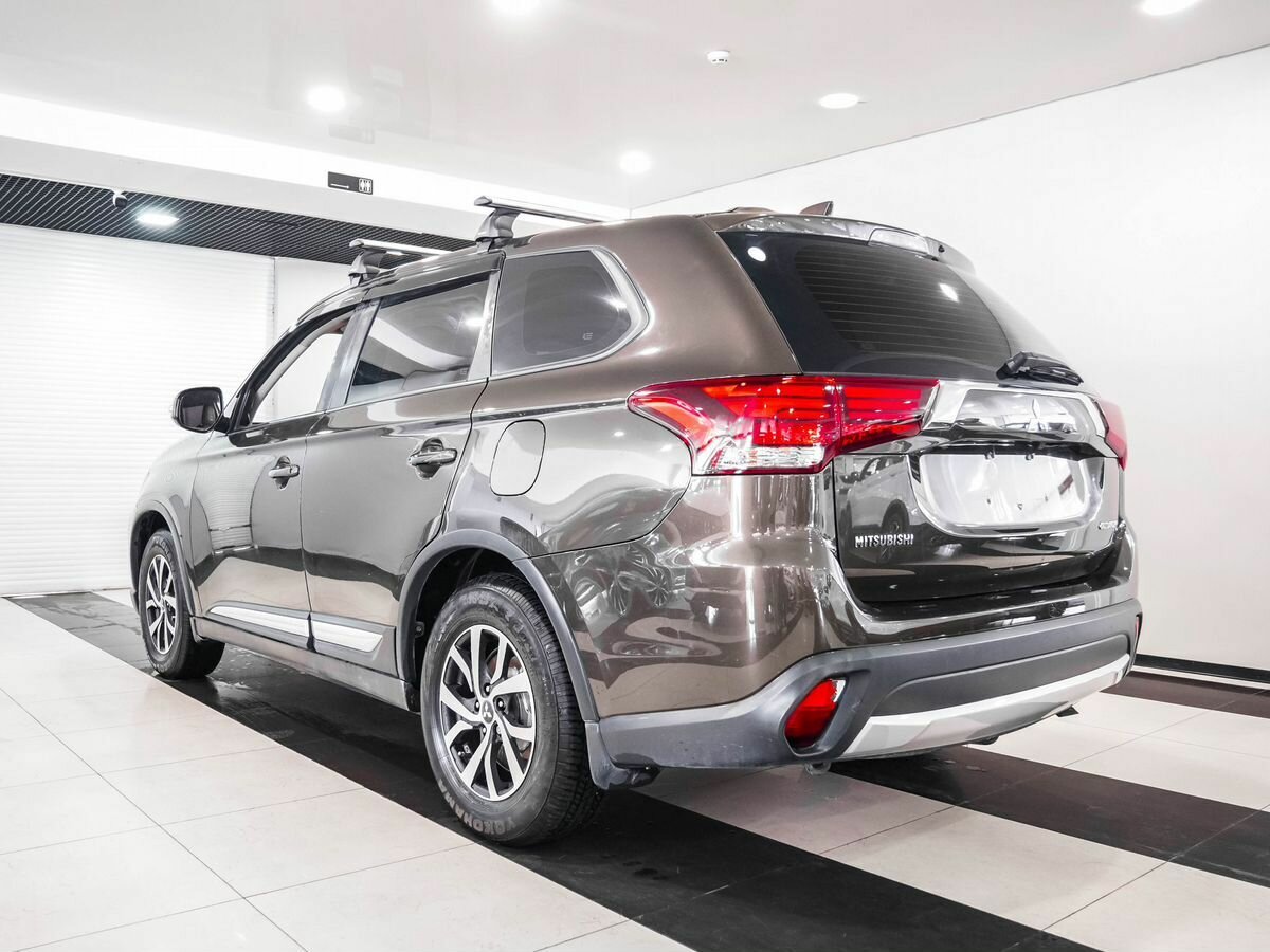 Mitsubishi Outlander, 2018