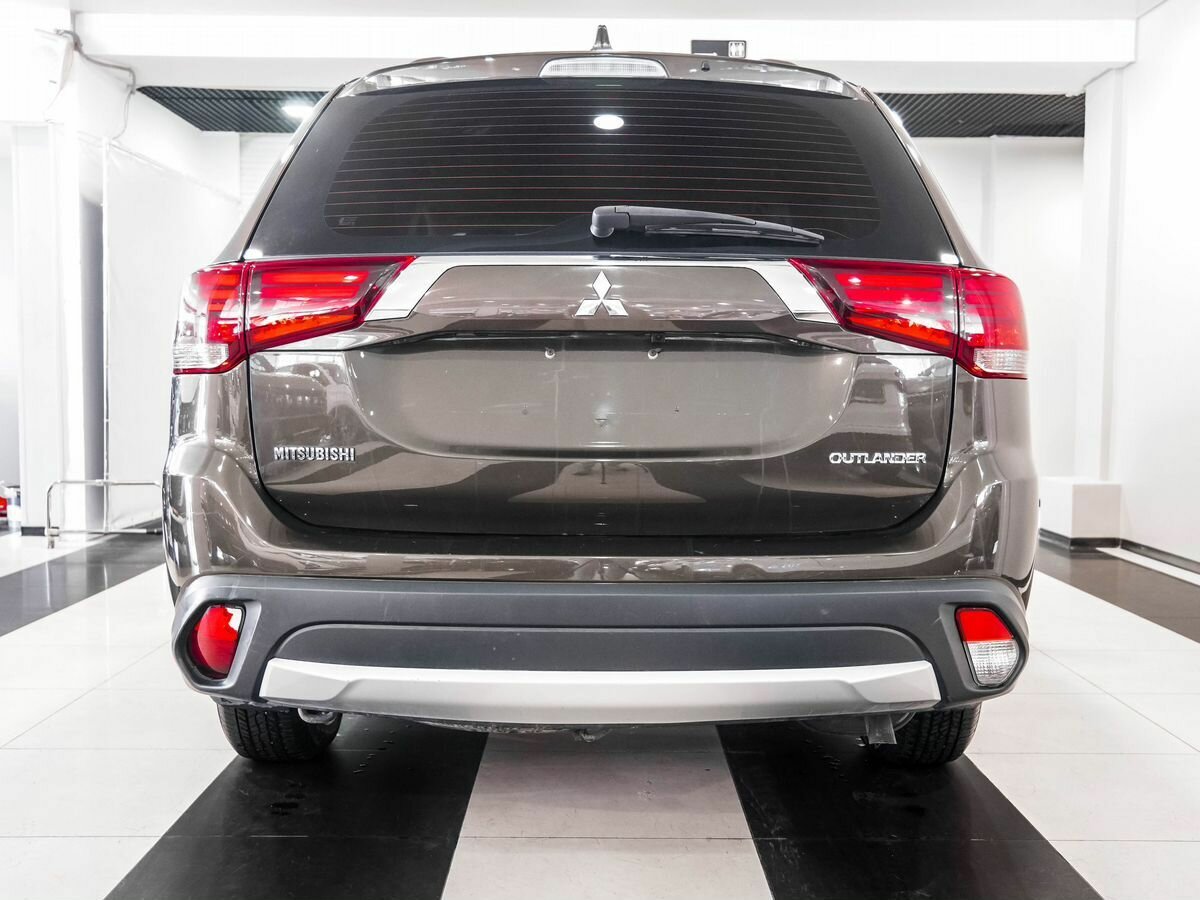 Mitsubishi Outlander, 2018