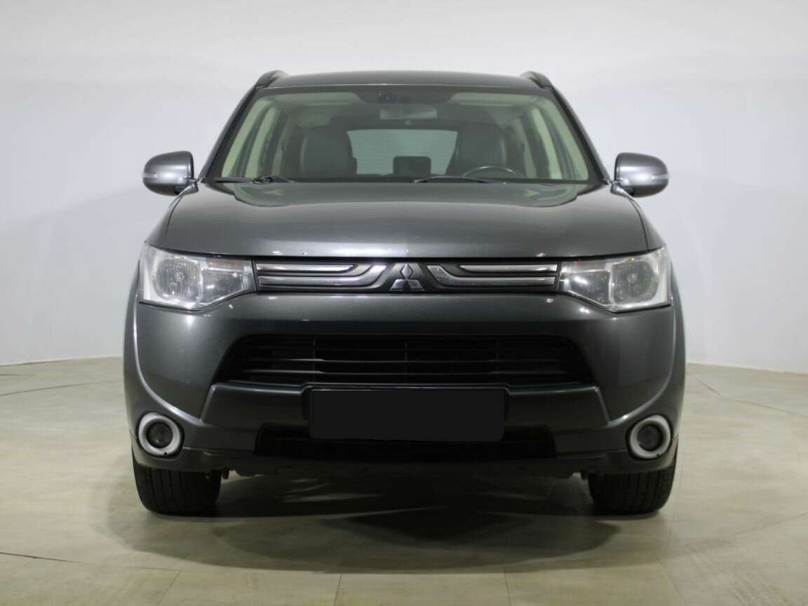Mitsubishi Outlander, 2013
