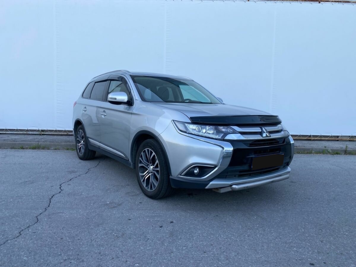 Mitsubishi Outlander, 2017