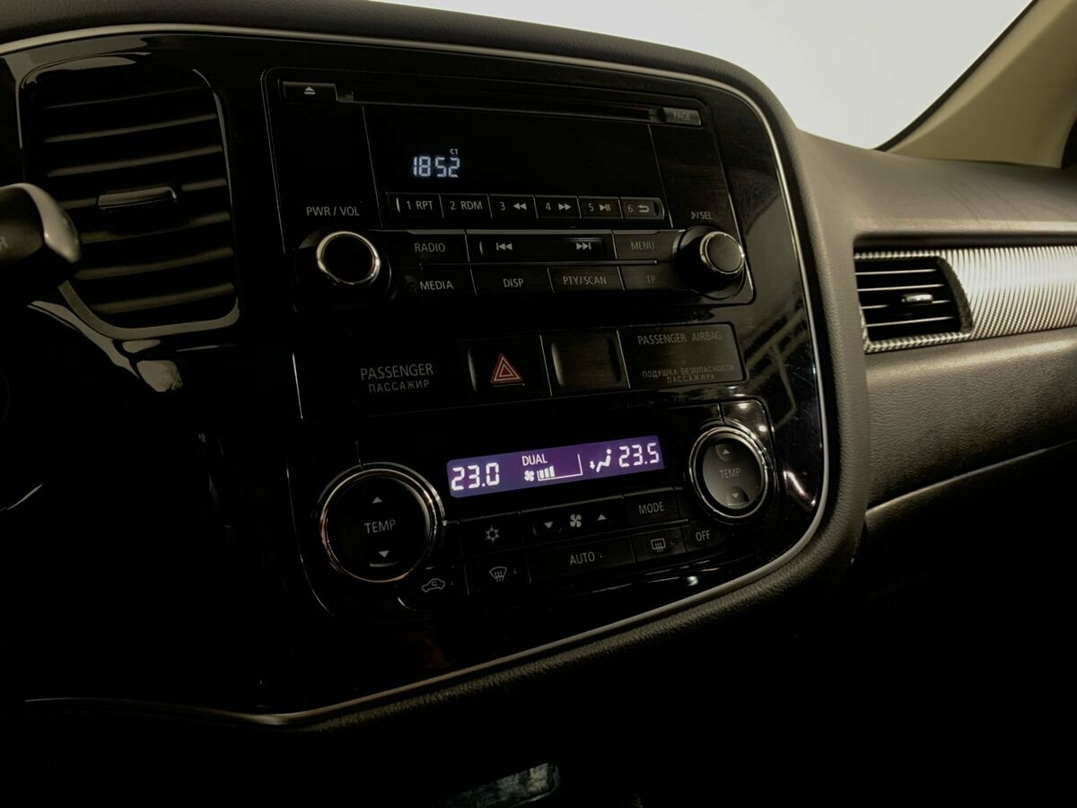 Mitsubishi Outlander, 2013