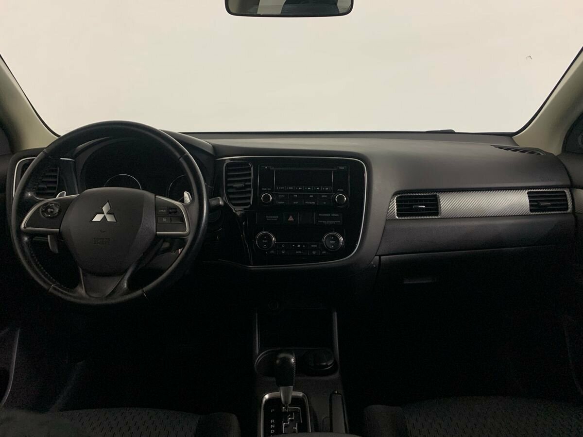 Mitsubishi Outlander, 2013