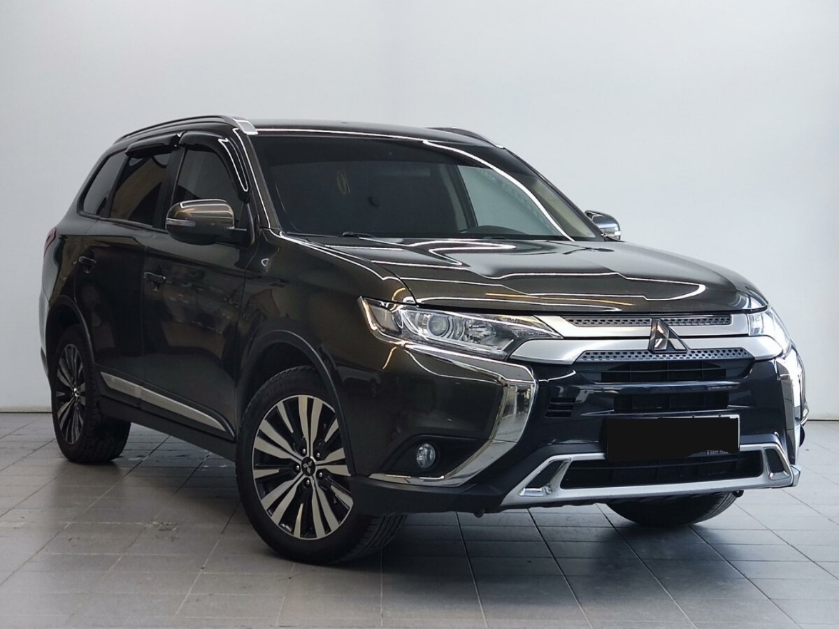 Mitsubishi Outlander, 2018