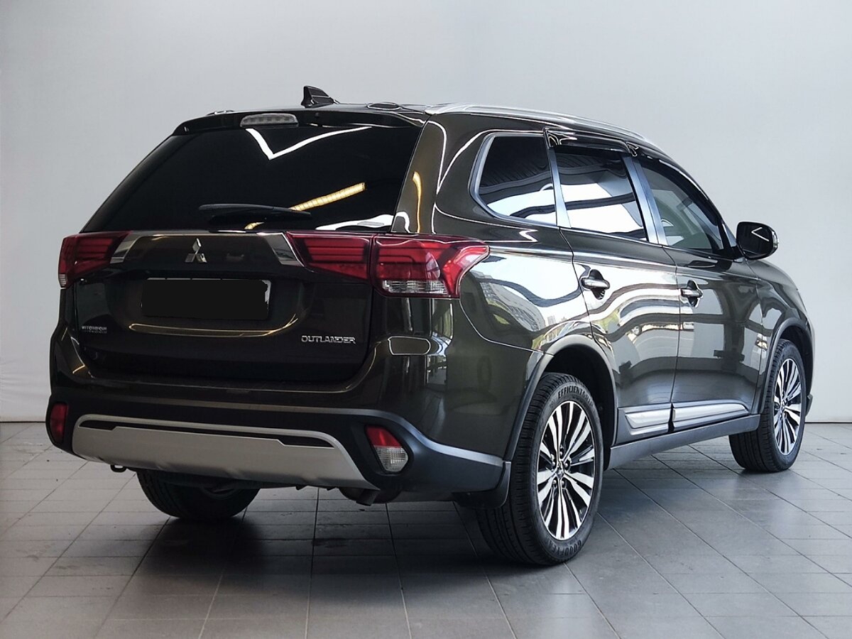 Mitsubishi Outlander, 2018