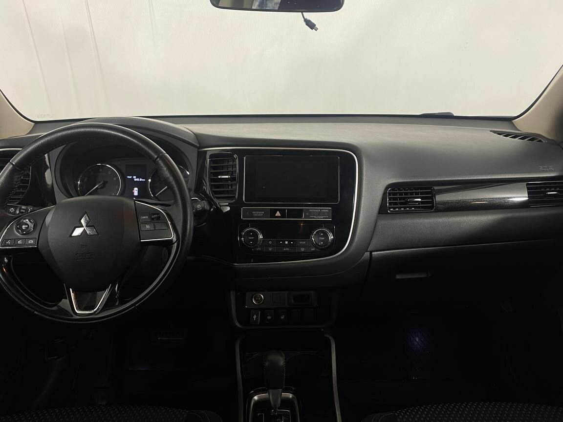 Mitsubishi Outlander, 2019