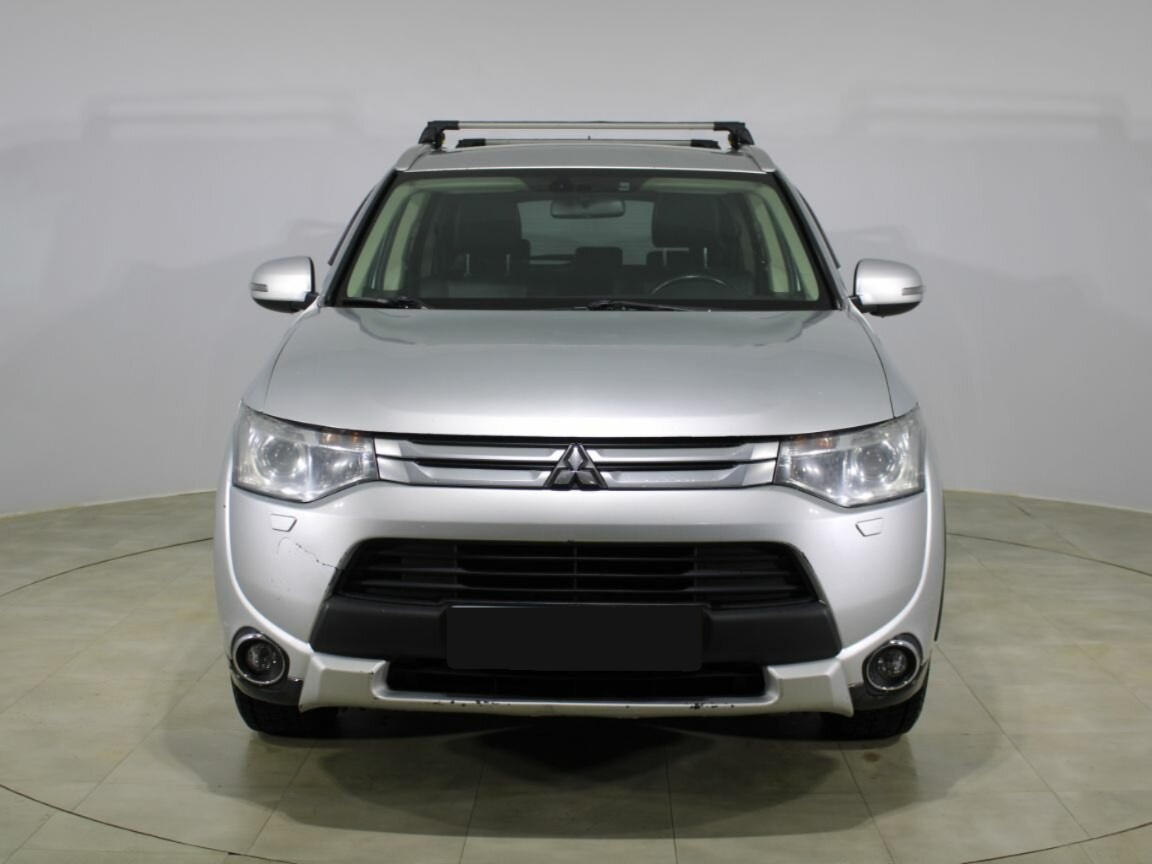 Mitsubishi Outlander, 2014