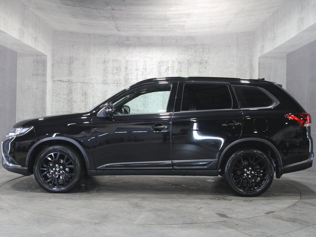 Mitsubishi Outlander, 2021